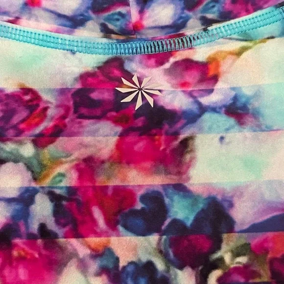Athleta Floral Fade Rash Guard Swim Tank Size XL - Picture 8 of 8